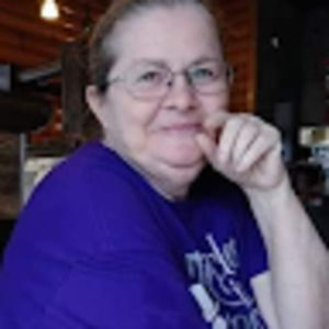 Meet your Posher, Beverly